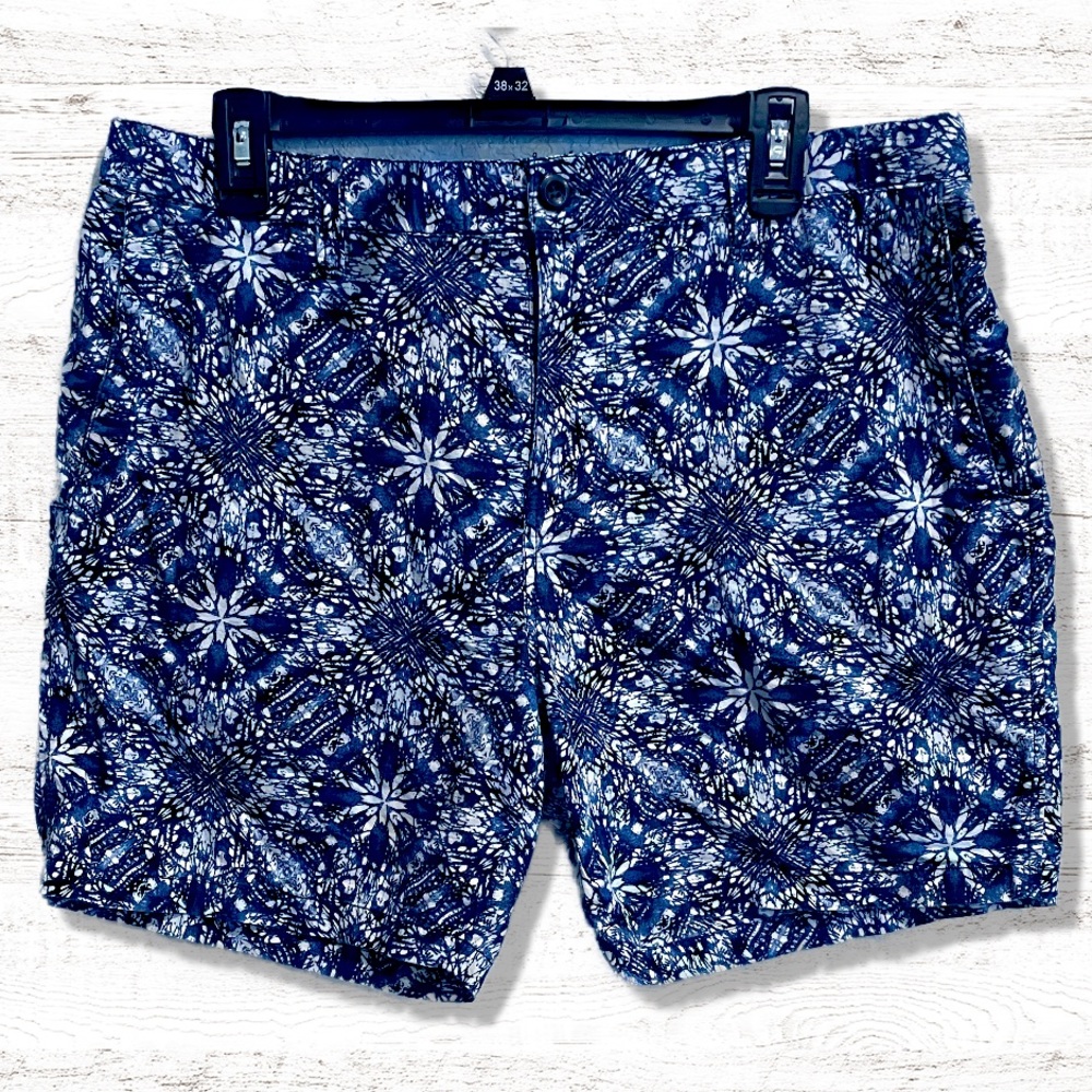 Lucky Brand Men’s Blue Shorts Size 34